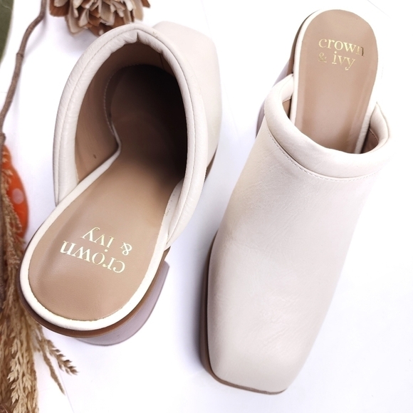 Crown Ivy Cream Chunk Heel Mini Platform Mule Clogs Sz 9m - Picture 2 of 9